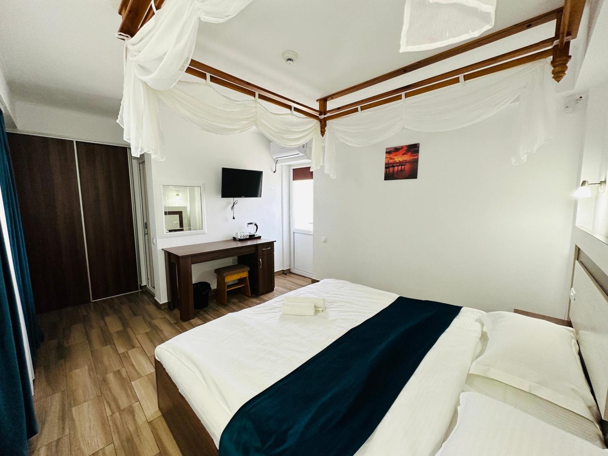 Hotel Casa Barina Costinesti Extérieur photo